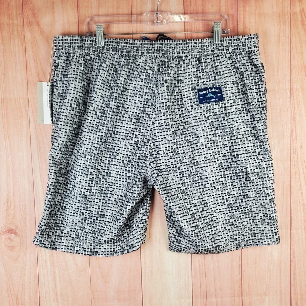 Tommy Bahama Mens Shorts 2XL Gray Polyester Lined San Francisco 49ers Football